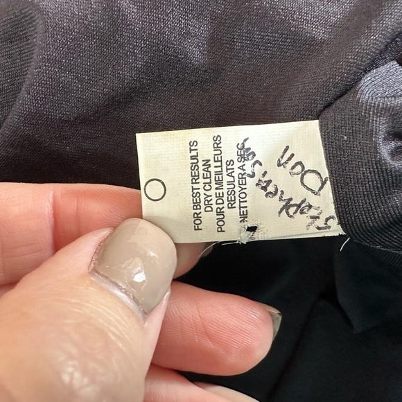 Halston HERITAGE BLACK CRISS CROSS STRAPS FLOOR LENGTH GOWN SIZE 4 - Picture 11 of 12